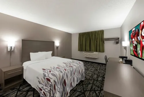 Red Roof Inn Mansfield - Pet friendly