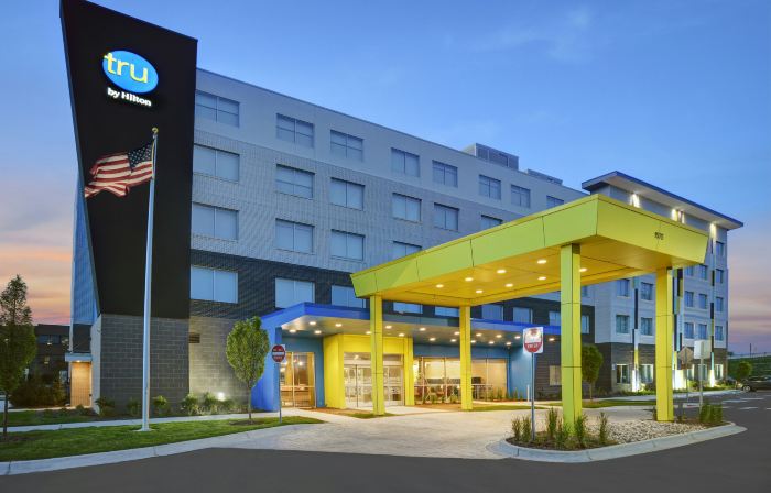 Tru by Hilton Troy Detroit