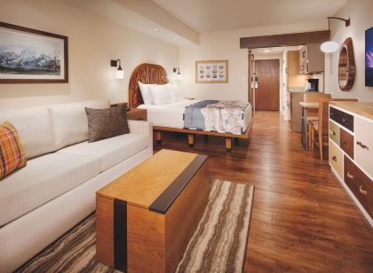 Copper Creek Villas & Cabins at Disney's Wilderness Lodge