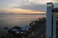 Rok Hotel Kingston, Tapestry Collection by Hilton - Mountain view