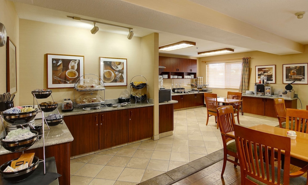 Phoenix Inn Suites - Lake Oswego