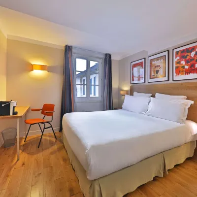 Hôtel Louvre Richelieu Các khách sạn gần Louvre - Châtelet