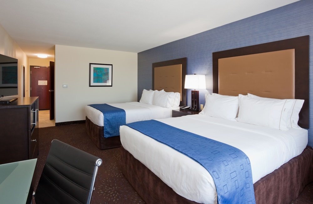 Holiday Inn Express & Suites Davenport, an Ihg Hotel