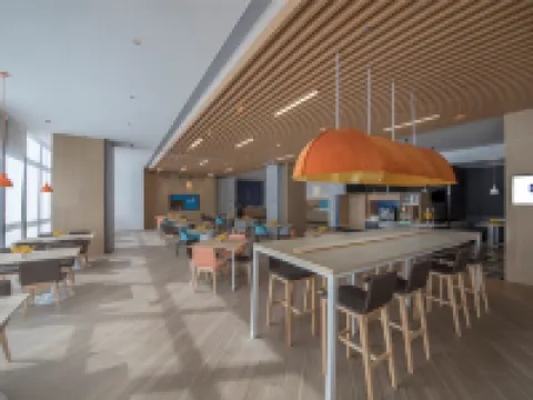 ฮอลิเดย์ อินน์ เอ็กซ์เพรส เซี่ยเหมิน แอร์พอร์ต โซน บาย IHG โรงแรมในเซียะเหมิน