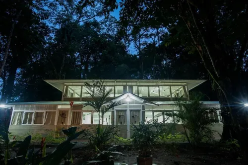 Jaguar Inn Bungalows - 2-نجوم
