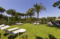 Hotel Alpha Hotel dekat Chiesa di San Prisco e Agnello