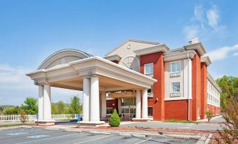 Holiday Inn Express & Suites Murphy