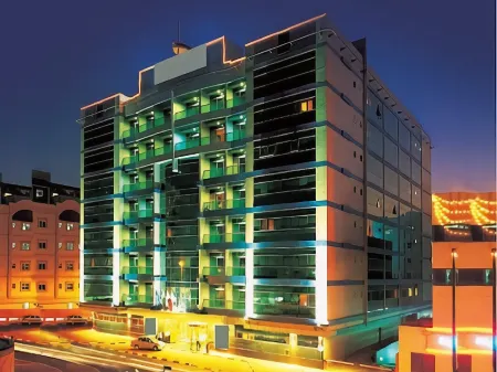 Howard Johnson Plaza By Wyndham Dubai Deira