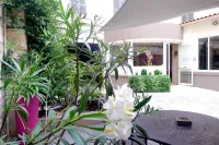 Cit'Hotel des Messageries Hotels in Chaniers