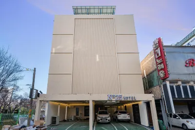 Pyeongtaek City Hall No. 25 Pyeongtaeg-Yeog附近的飯店