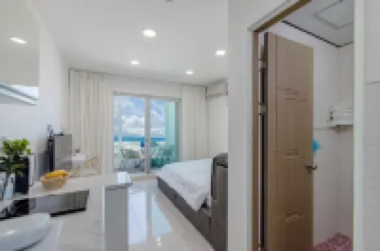 Yangyang Green Beach Pension