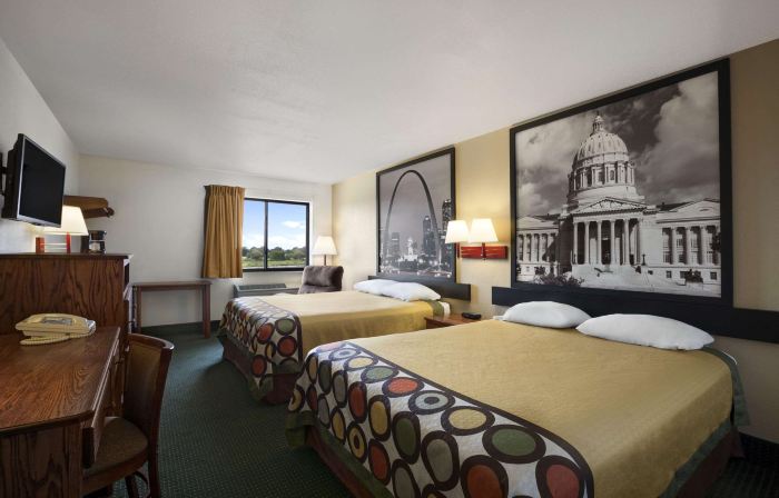Super 8 by Wyndham Bowling Green