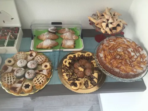 Triple Room in B&b - a Stone's Throw from the Sea Hotels in Giovinazzo