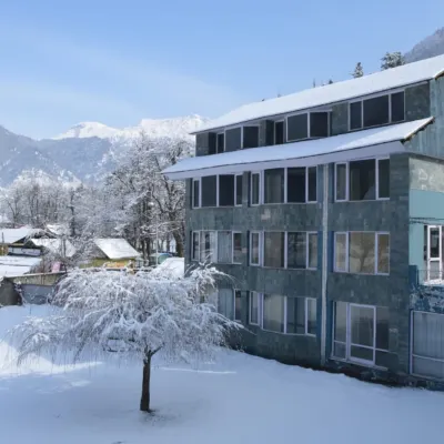 WoodStock Hotel Hotels near Hilton Arts Pahalgam Main Market Kashmir