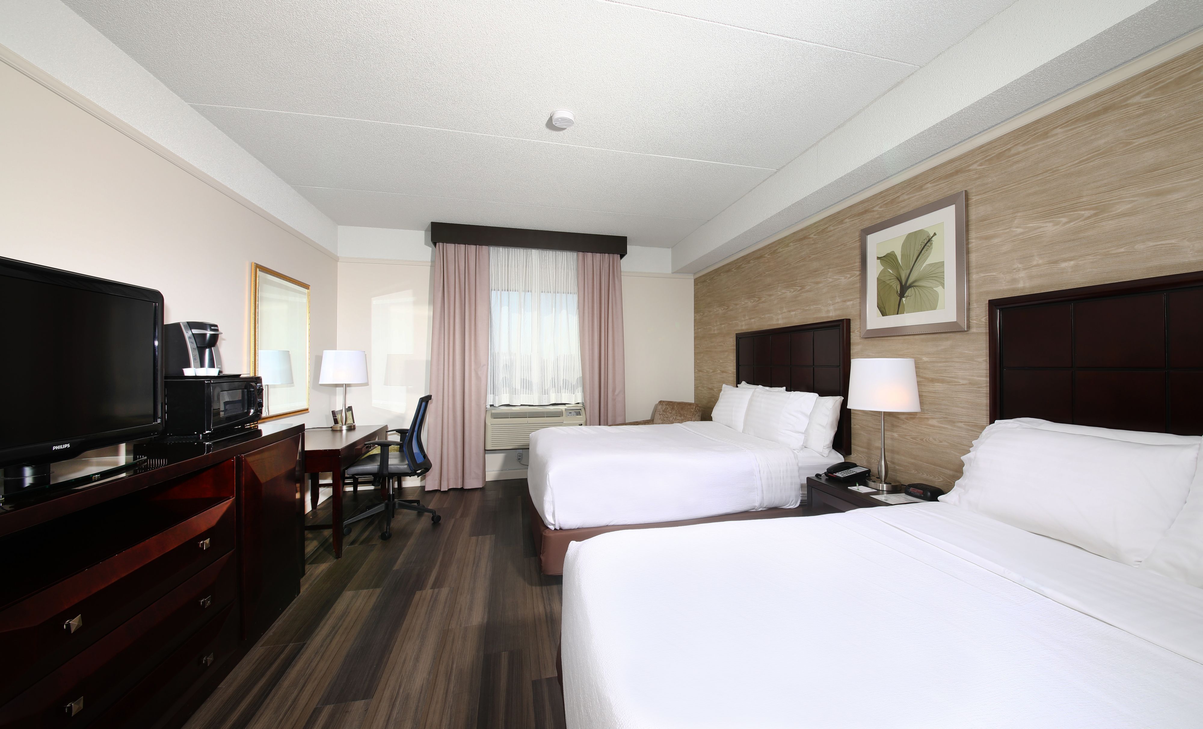 Holiday Inn Windsor - Ambassador Bridge, an Ihg Hotel