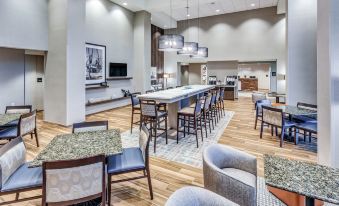 Hampton Inn & Suites Kittery-Portsmouth