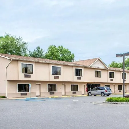 Motel 6 East Windsor, NJ - Hightstown