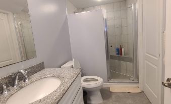 2 Bdrm, Kitchen, Laundry, Weekly/Monthly Discount