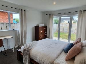 Cheerful 3Br Home - Free WiFi & Netflix