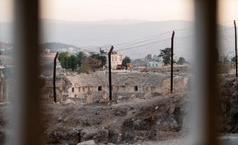 Ruins Wall Hotel&Hostel - Ruins View