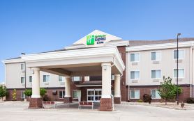 Holiday Inn Express & Suites DICKINSON by IHG