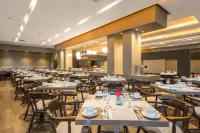 Casa Dann Carlton Hotel & Spa - Breakfast