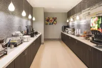 La Quinta Inn & Suites by Wyndham Atlanta South - McDonough - petit déjeuner
