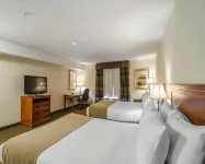 Quality Inn & Suites Hotels in Clairmont