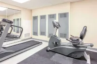 Super 8 by Wyndham Sault Ste. Marie - Gym