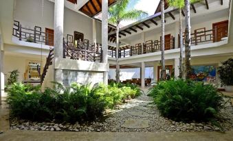 Ocean and Golf View 5-Bedroom Villa with Unique Tropical Style