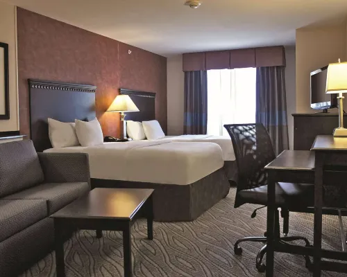La Quinta Inn & Suites by Wyndham Edmond Hotels in Edmond