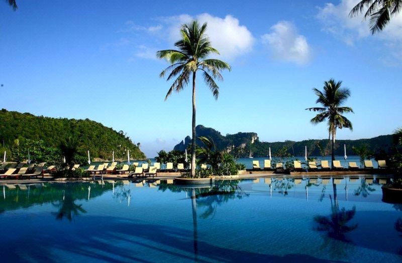 Phi Phi Island Cabana Hotel