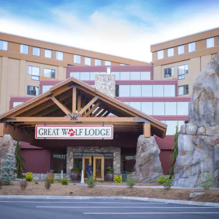 Great Wolf Lodge New England Отели в г. Вустер Каунти