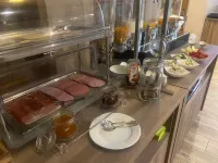 Stadthotel im Kolpinghaus Lingen - breakfast
