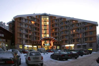 Persey Flora Apartments Hotel a 