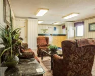 Rodeway Inn - parking