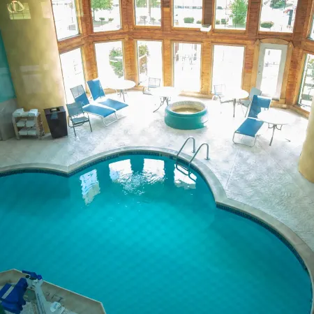 Clarion Pointe Indianapolis Airport