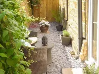 Quakers Cottage Hotels in Hinderwell