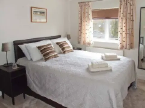 Hour Cottage