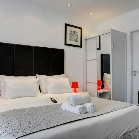 Geula Suites by Raphael Hotels Отели рядом с достопримечательностью «Пляж Иерусалим»