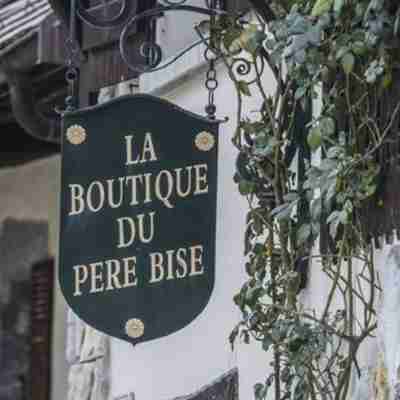 L’Auberge du Père Bise - Jean Sulpice Hotel Exterior