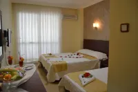 Admiral Hotel Hotels near Yaprakli Koyu