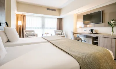 Ilunion Málaga Hotels in Málaga