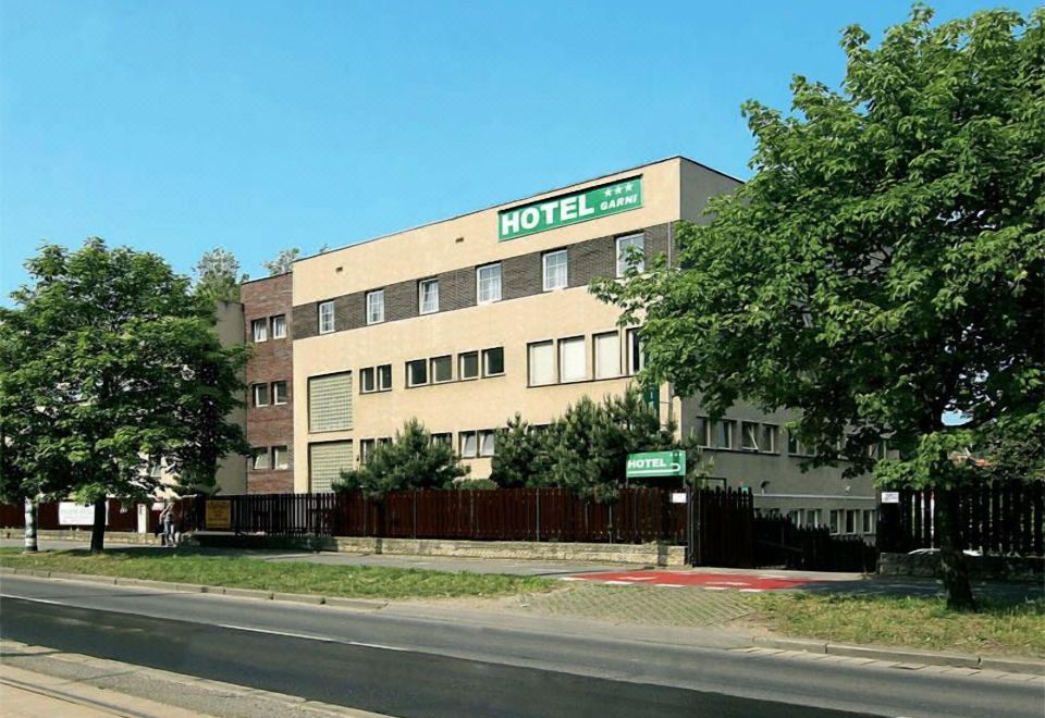 Hotel Bohemians