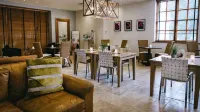 Cbh Rowton Hall Hotel and Spa - Завтрак