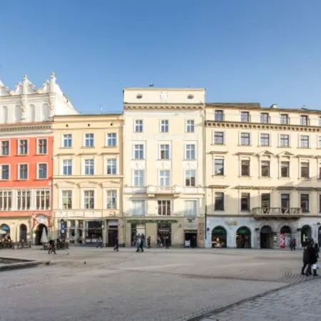 Venetian House Market Square Aparthotel Отели рядом с достопримечательностью «Галерея Яна Фейкиля»