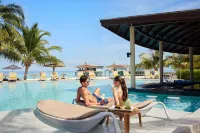Centara Ras Fushi Resort & Spa Maldives - piscine