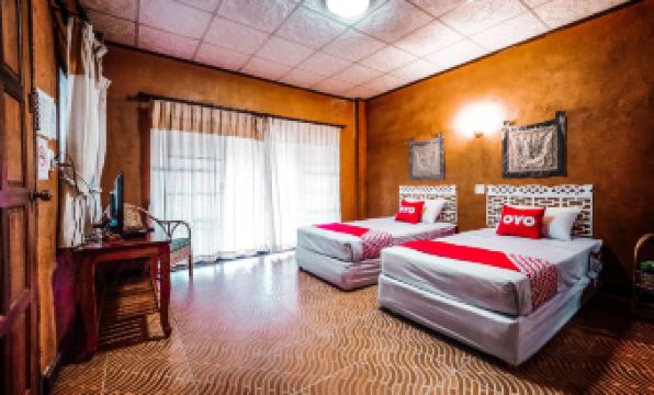 OYO 490 Chiangsan Golden Land Resort2