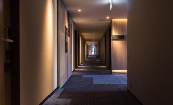 JR East Hotel Mets Premier Gotanda