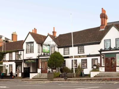 The White Horse Các khách sạn ở Dorking